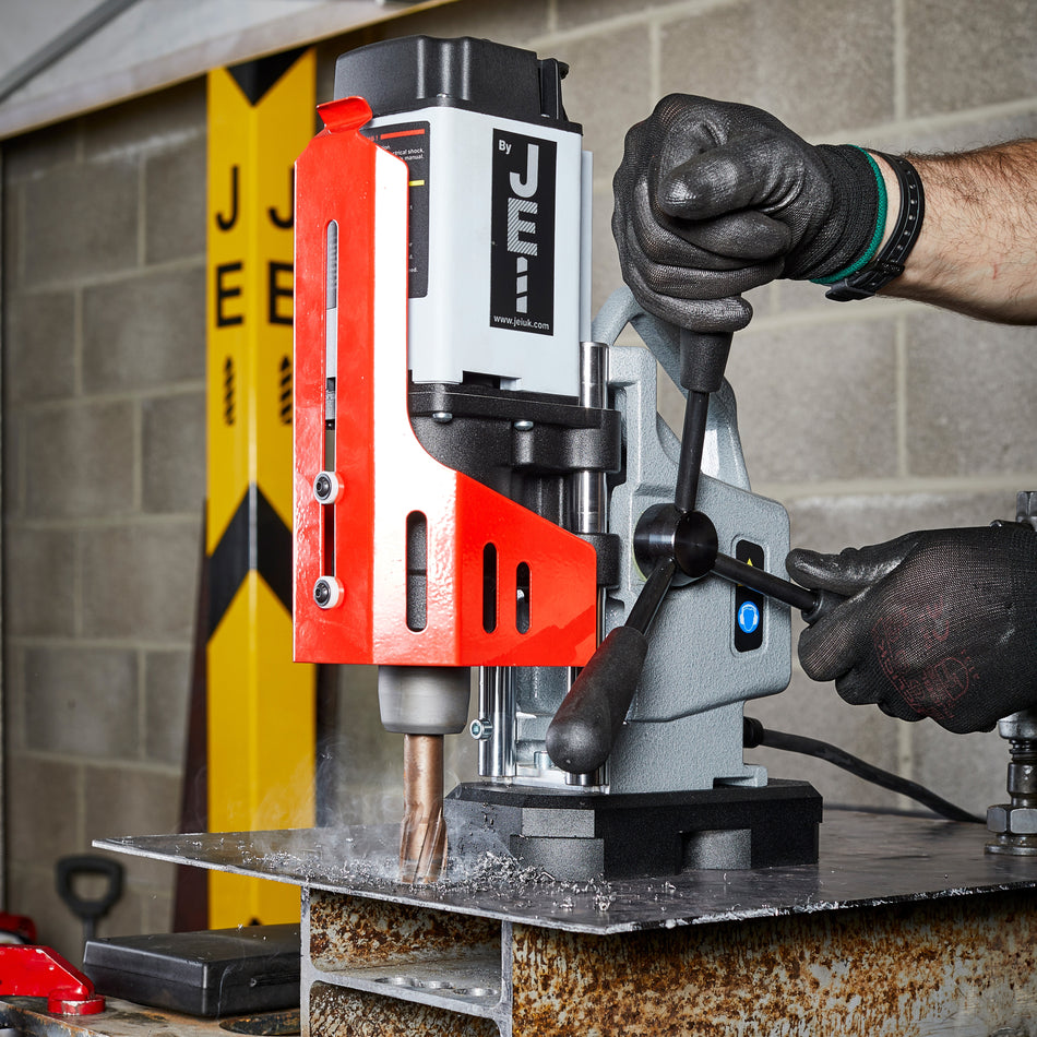 Minibeast Thin Drilling Machine